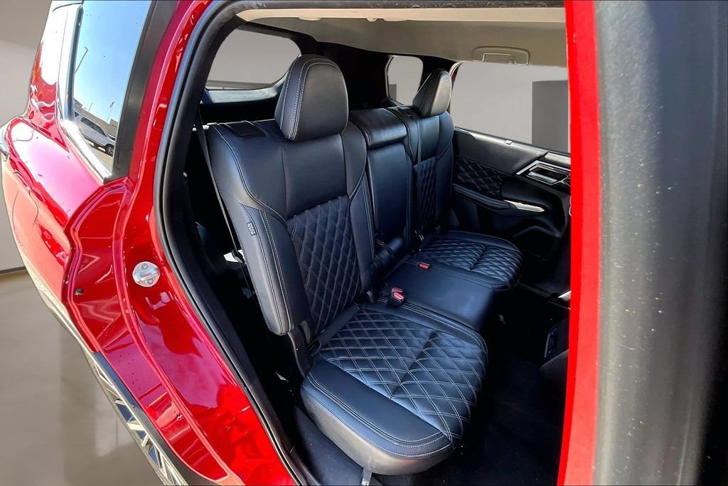 Used 2024 Mitsubishi Outlander SEL FWD image 26