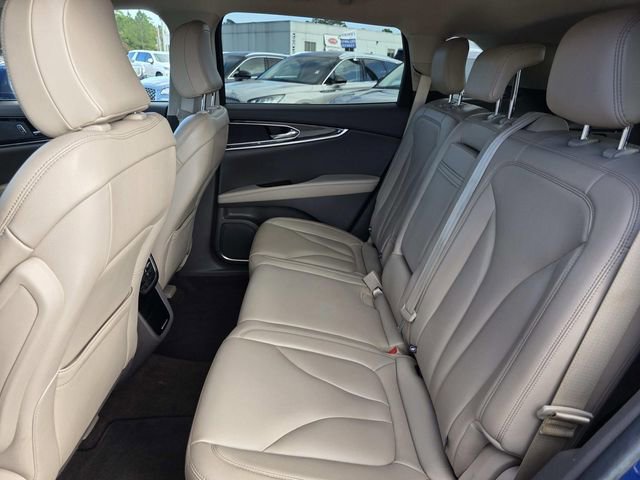 Used 2021 Lincoln Nautilus FWD image 8