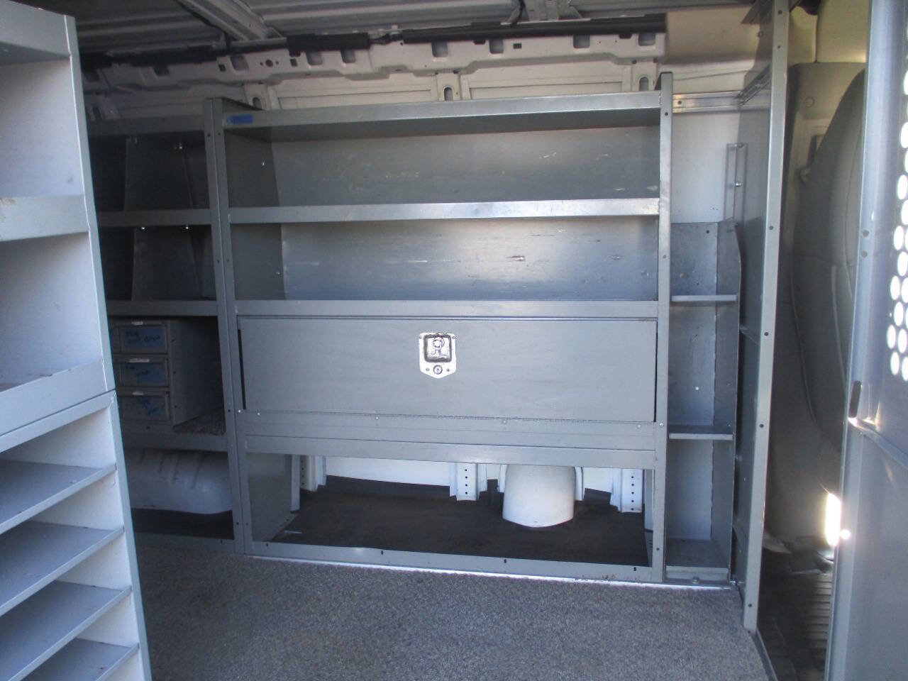 Used 2020 GMC Savana 3500 w/ Driver Convenience Package image 16