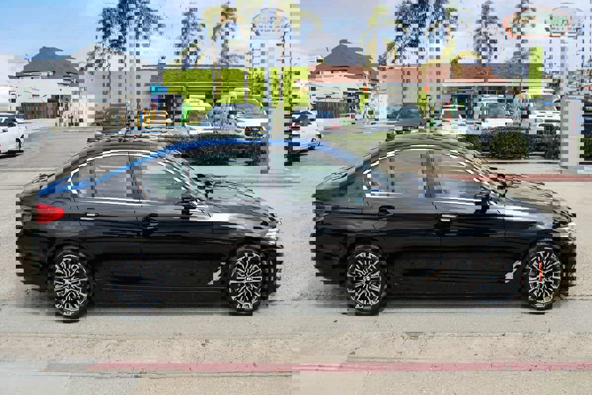 Used 2017 BMW 530i RWD image 7