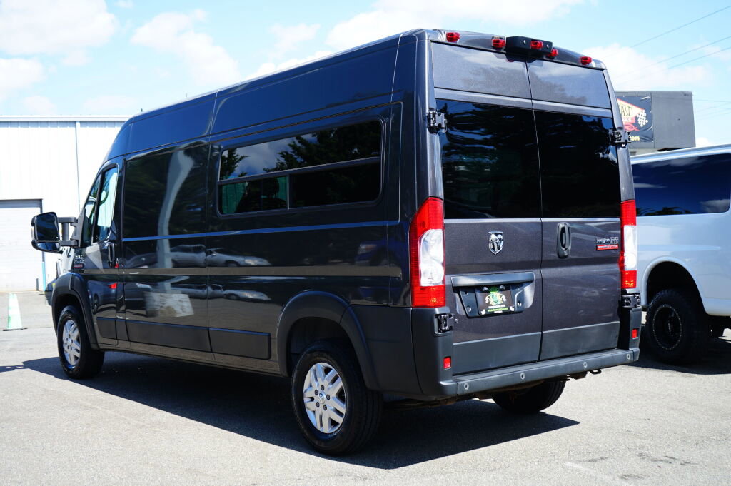 Used 2020 RAM ProMaster 2500 w/ Premium Appearance Group image 5