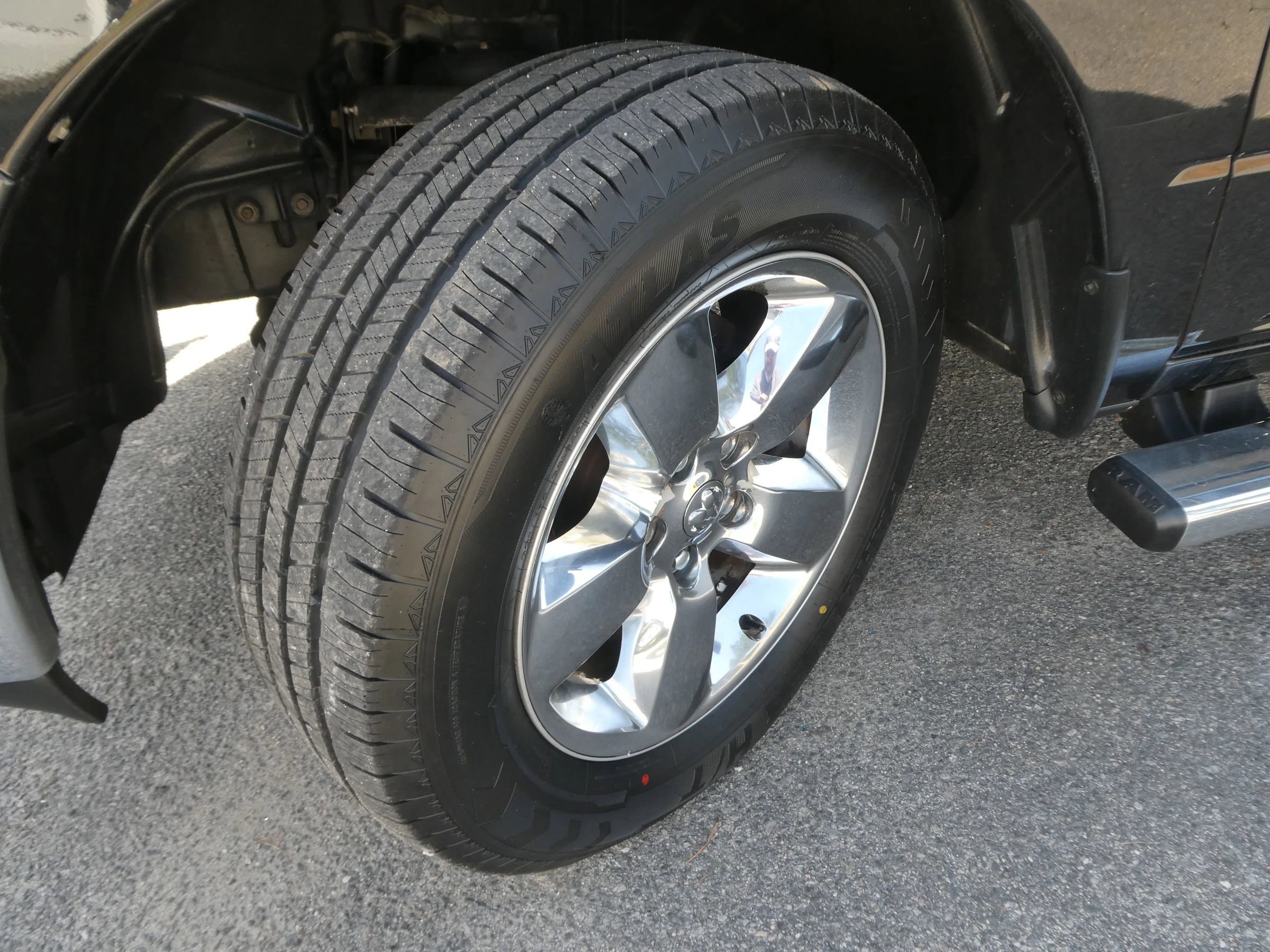 Used 2018 RAM 1500 Big Horn image 28