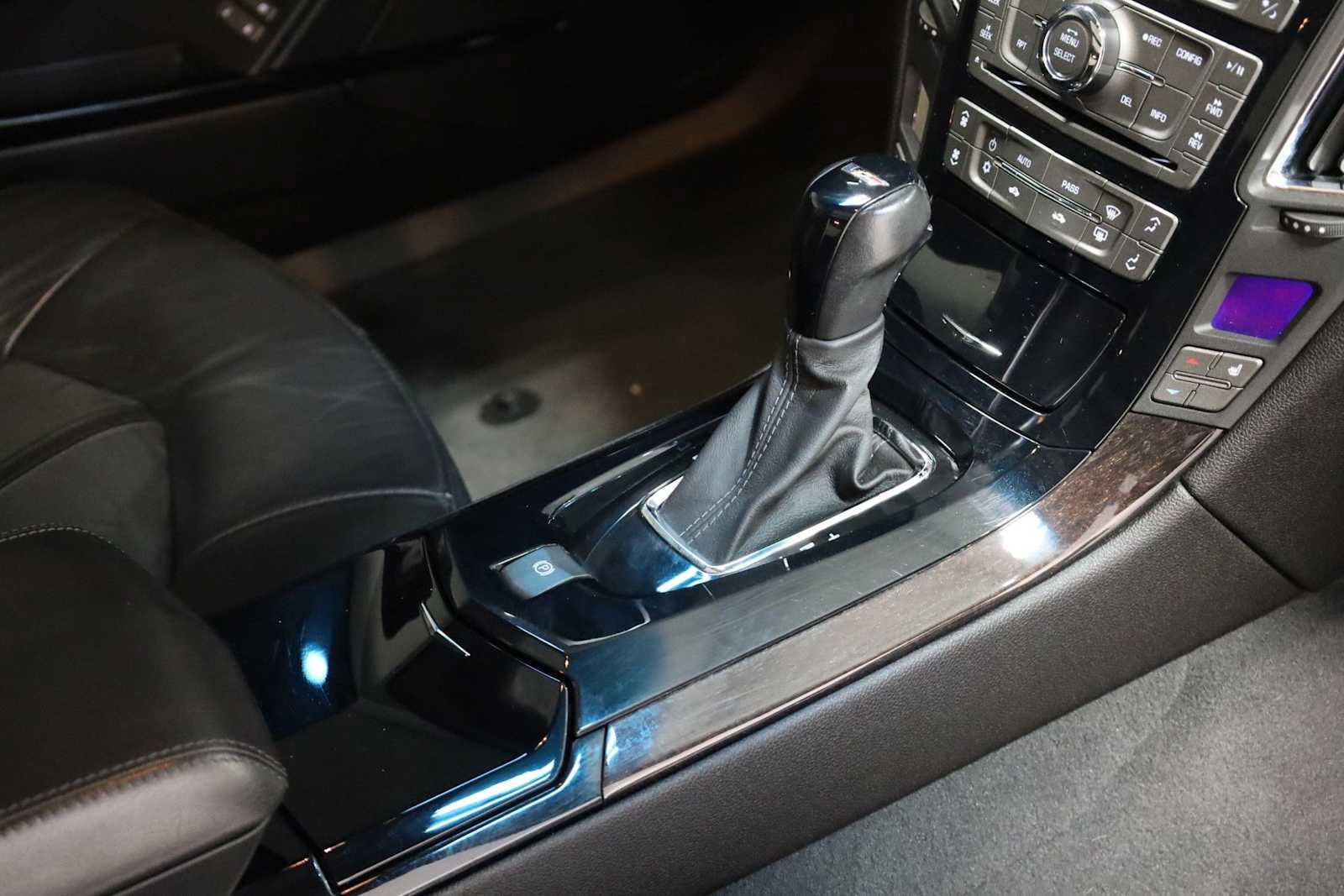Used 2011 Cadillac CTS V w/ Wood Trim Package image 21
