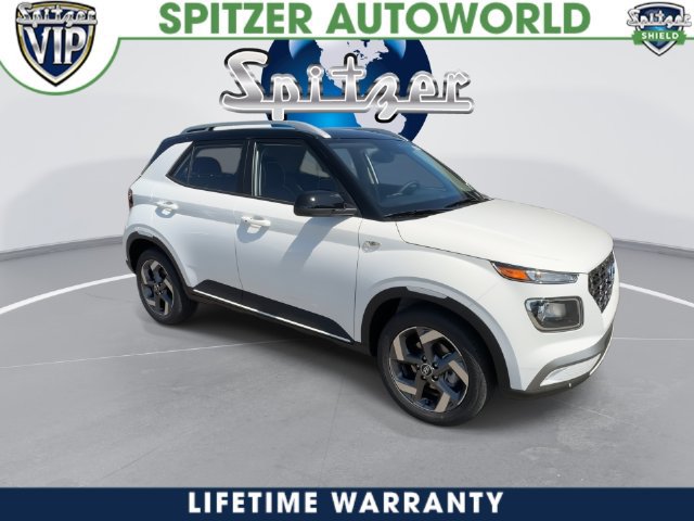 New 2026 Hyundai Venue SEL FWD image 17