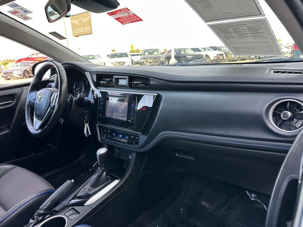 Used 2019 Toyota Corolla SE FWD image 27