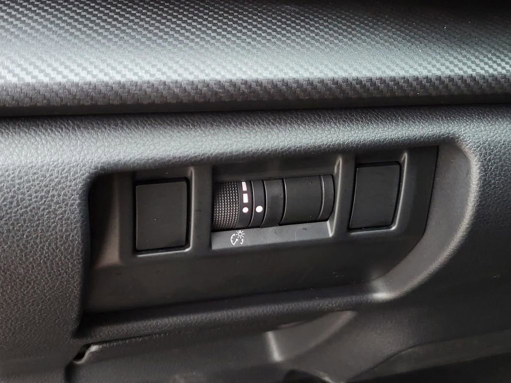 Certified 2024 Subaru Crosstrek 2.5i Limited w/ Crosstrek Mirror Package image 19