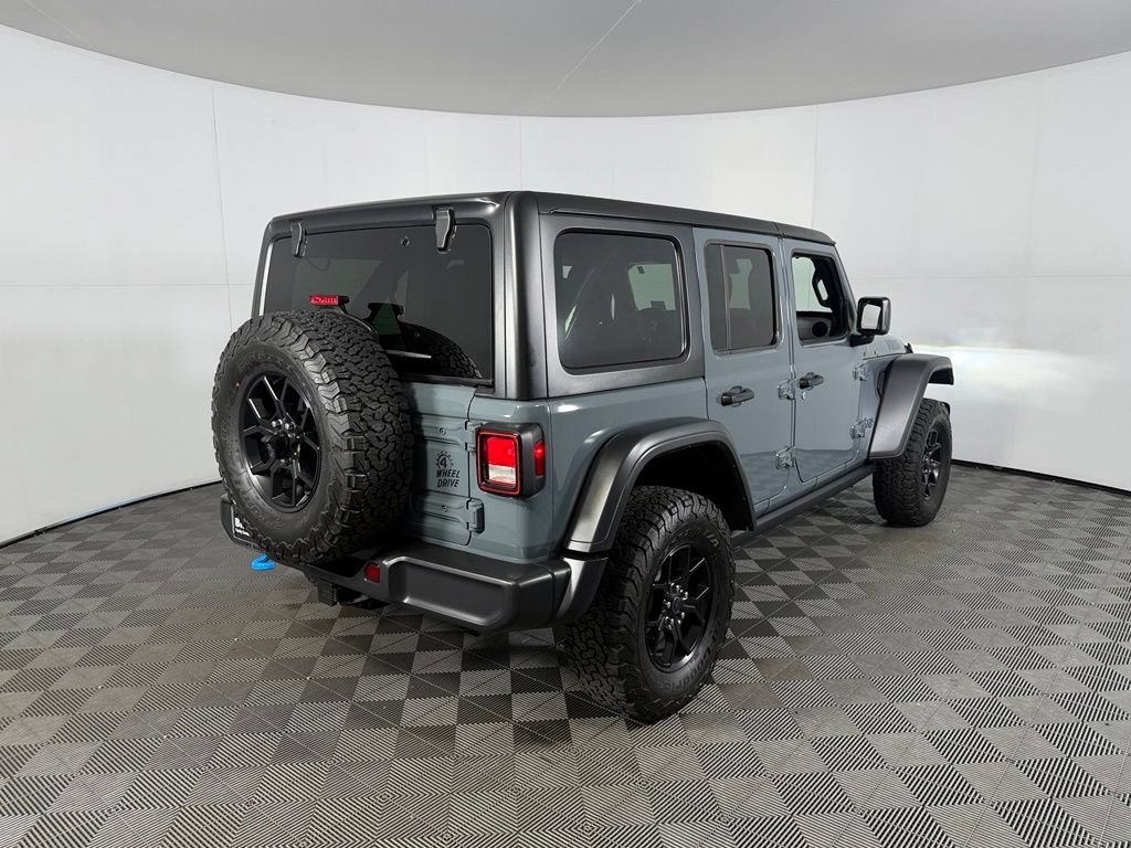 Used 2024 Jeep Wrangler Unlimited AWD/4WD image 8