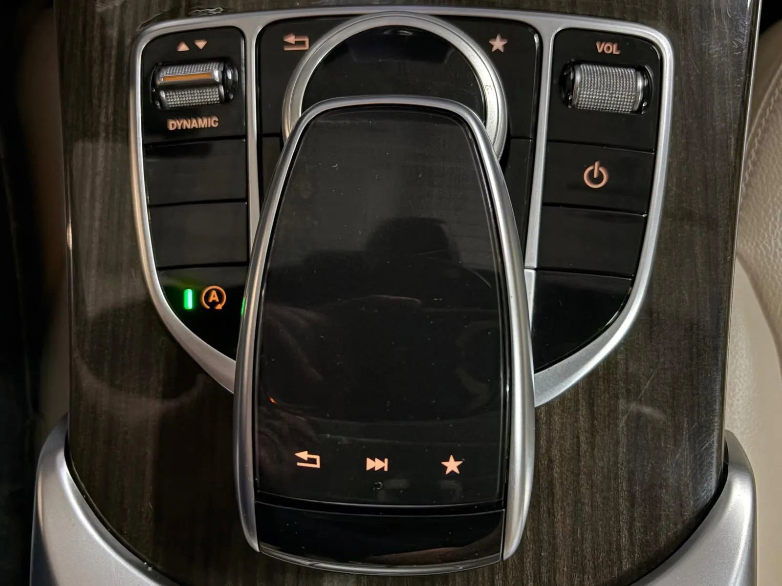 Used 2018 Mercedes-Benz C 300 4MATIC Sedan image 35