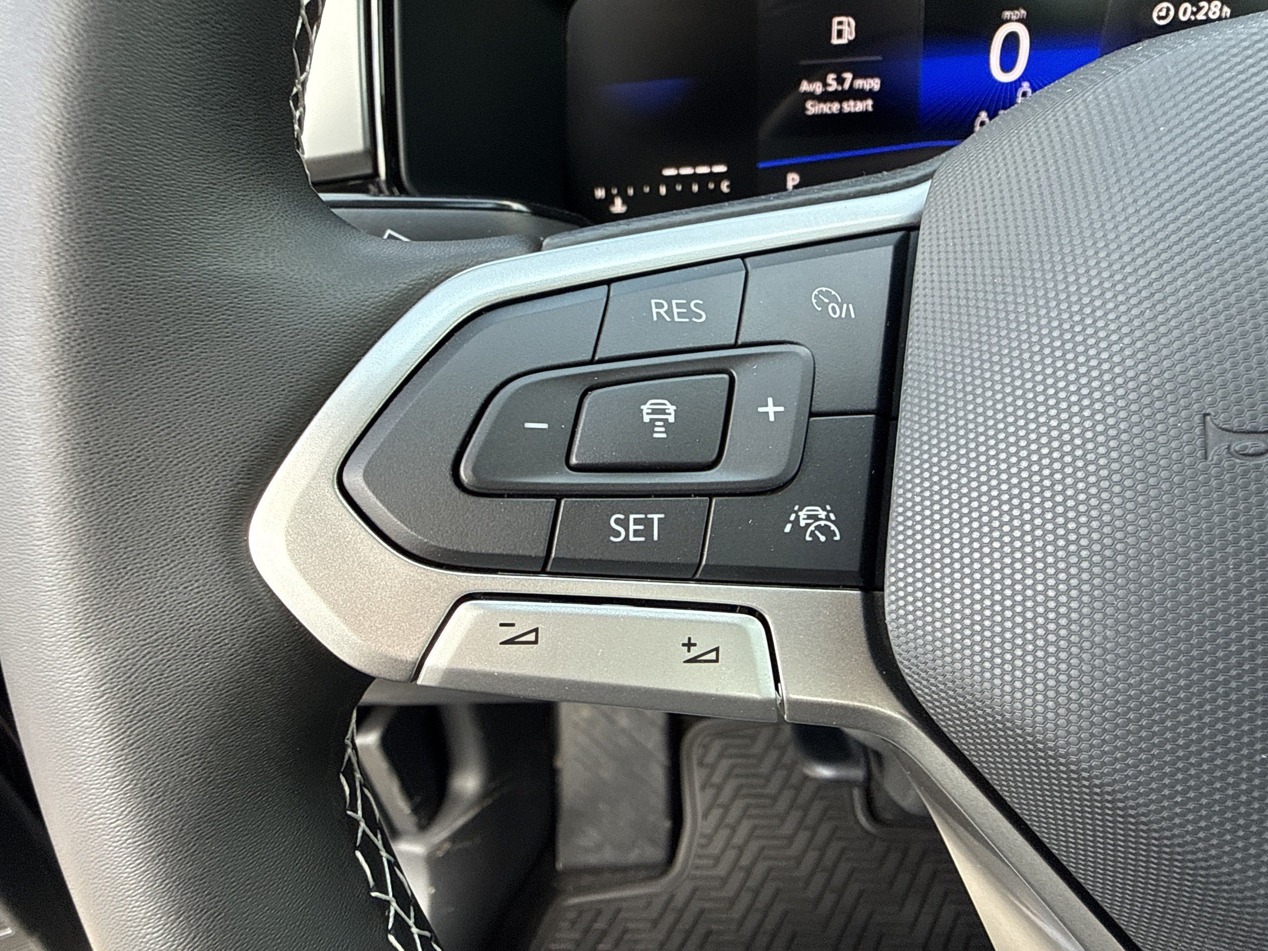 New 2027 Volkswagen Taos S FWD image 12