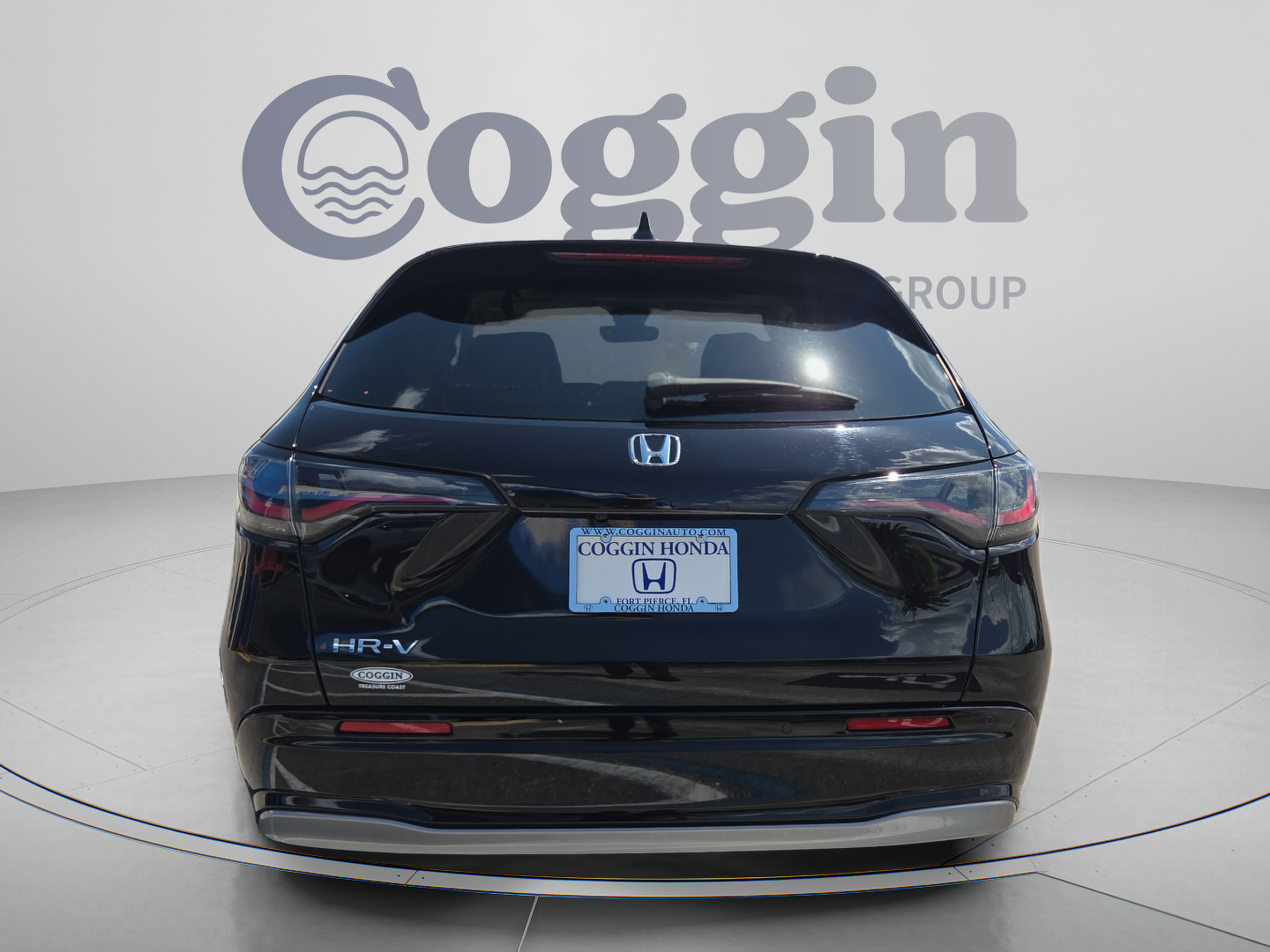 Certified 2025 Honda HR-V EX-L image 4