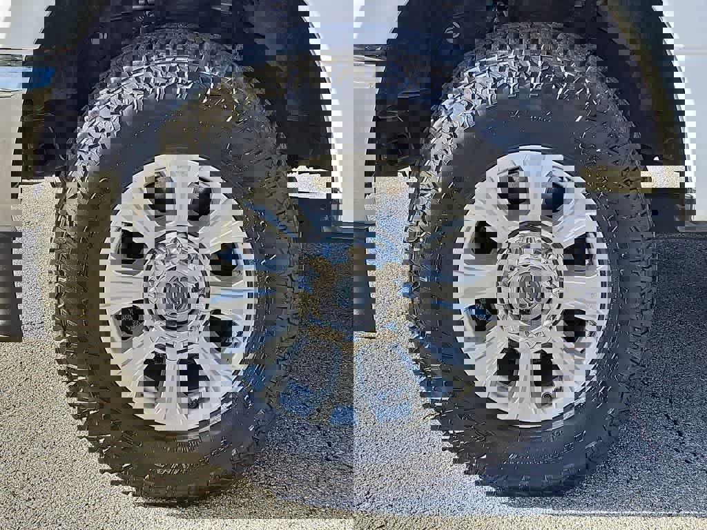 Used 2020 Ford F250 XL w/ STX Appearance Package image 14