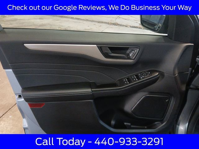 Certified 2022 Ford Escape SE w/ Cold Weather Package image 28