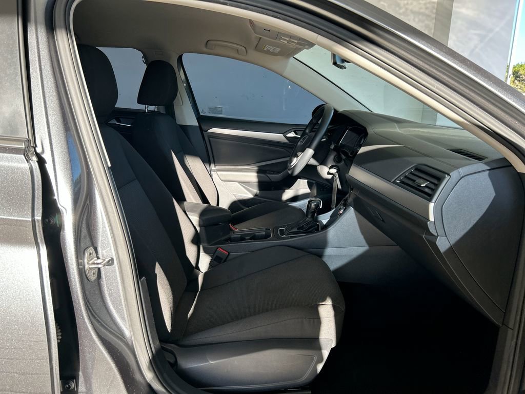 Used 2020 Volkswagen Jetta S FWD image 29