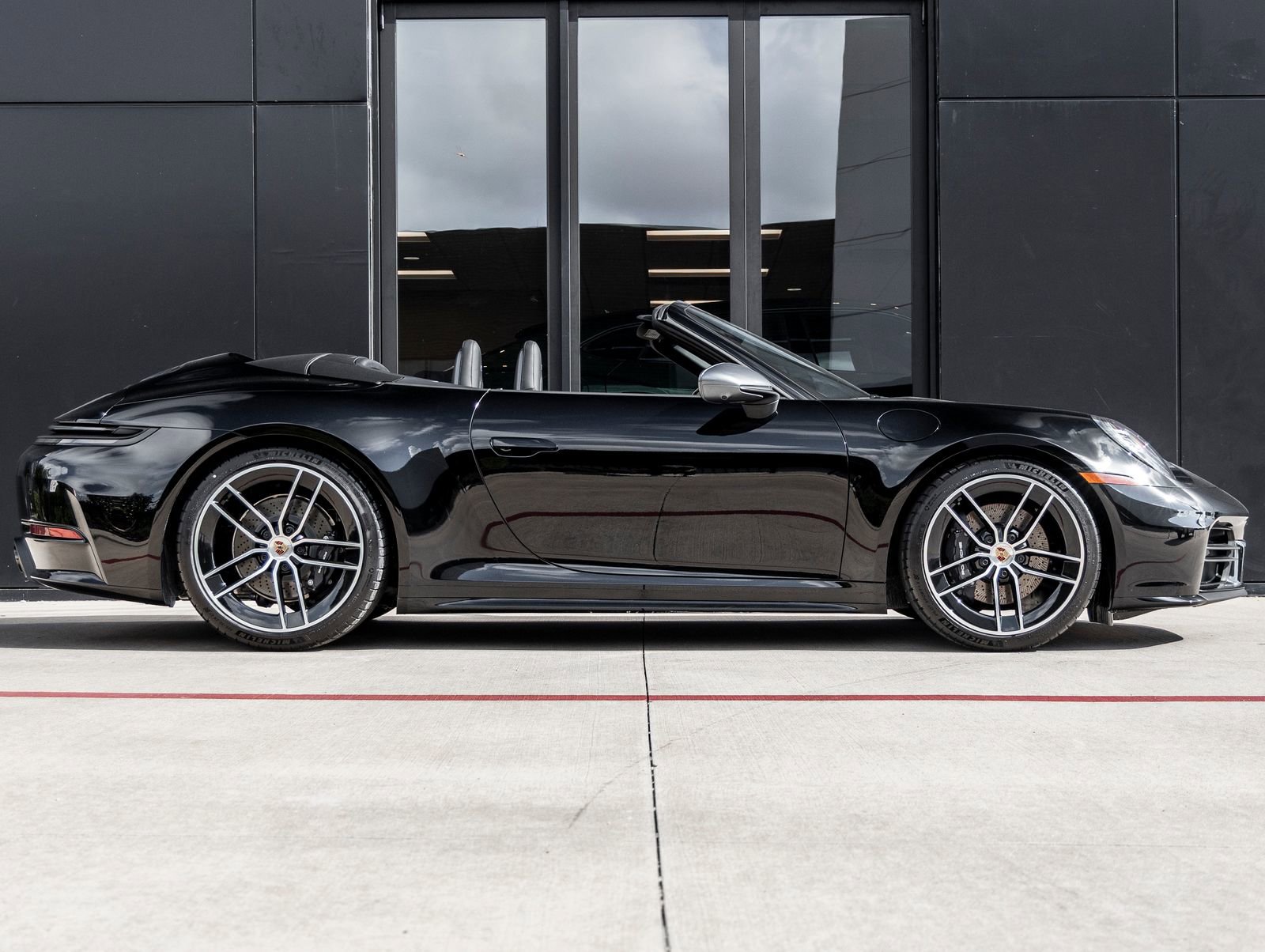 Certified 2026 Porsche 911 Carrera T image 13