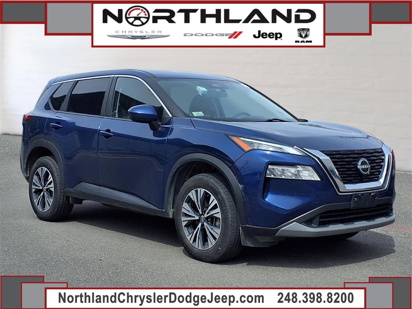 Used 2023 Nissan Rogue SV