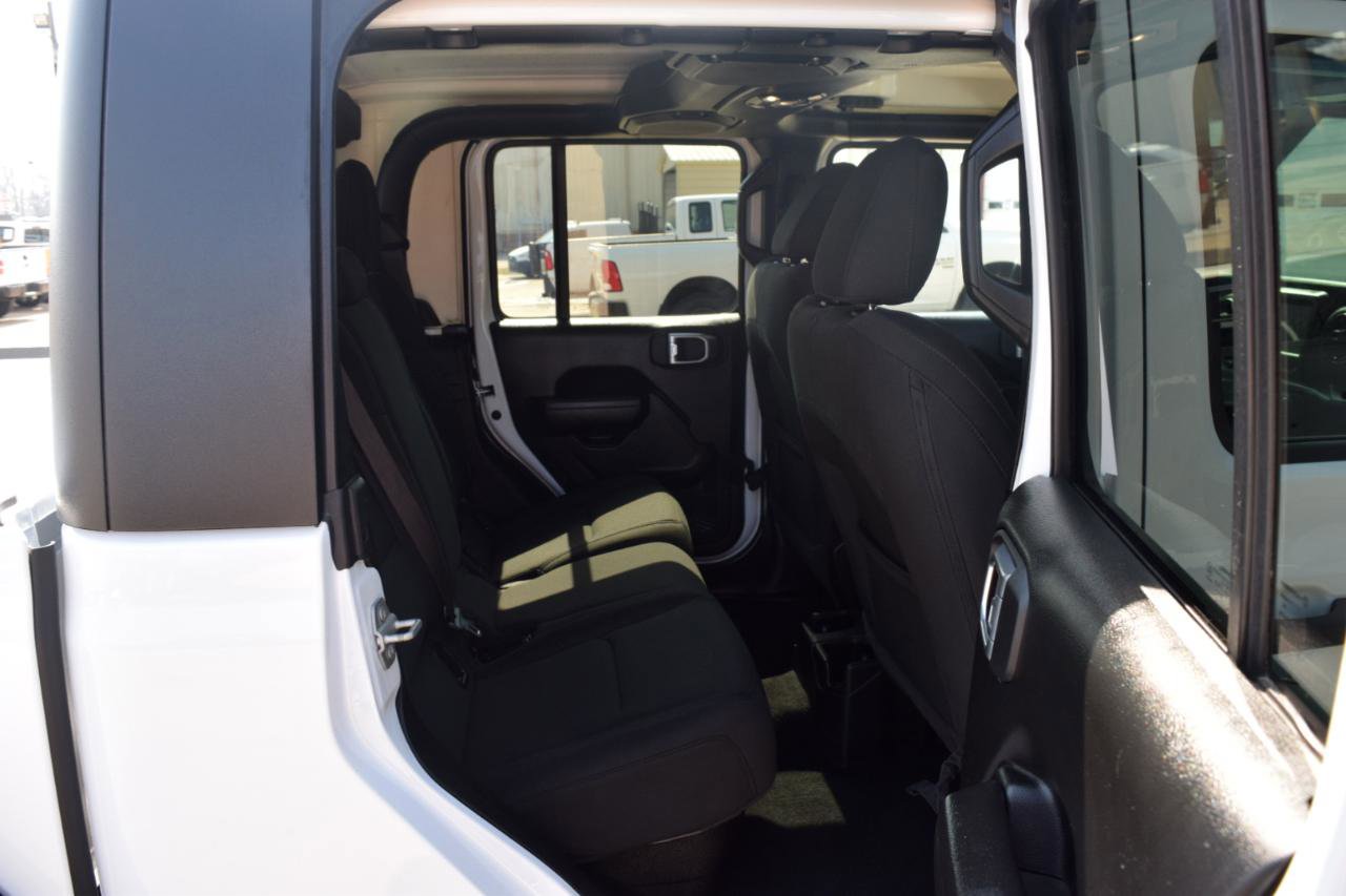 Used 2022 Jeep Gladiator Sport image 17