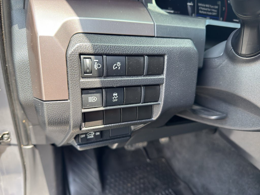Used 2024 Toyota Tacoma TRD Off-Road AWD/4WD image 11