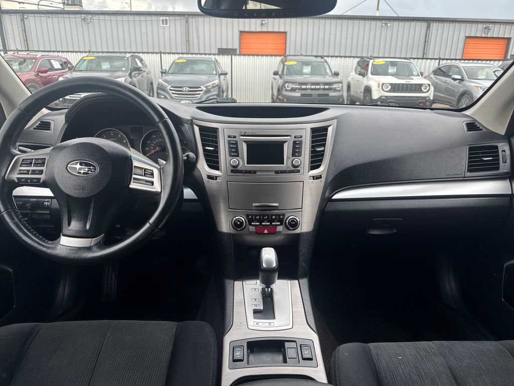 Used 2014 Subaru Outback 2.5i Premium AWD/4WD image 12