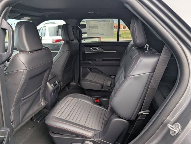 New 2026 Ford Explorer ST-Line image 9