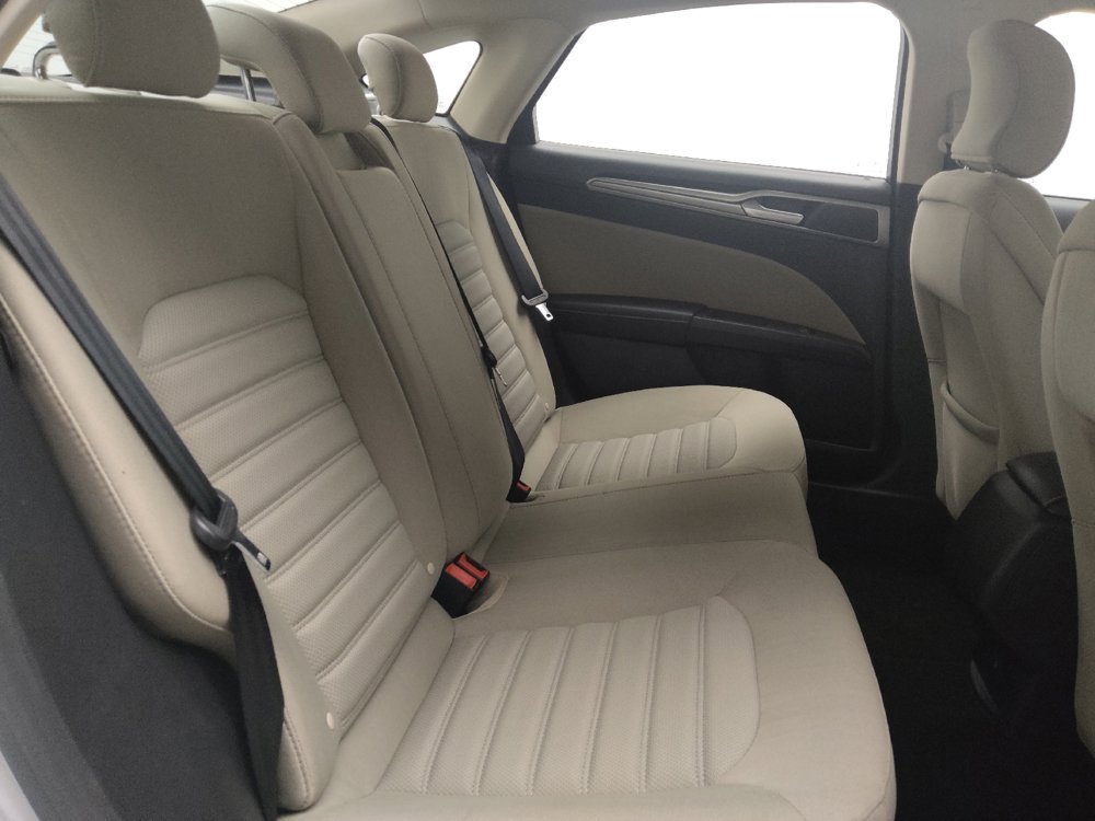 Used 2018 Ford Fusion S FWD image 19