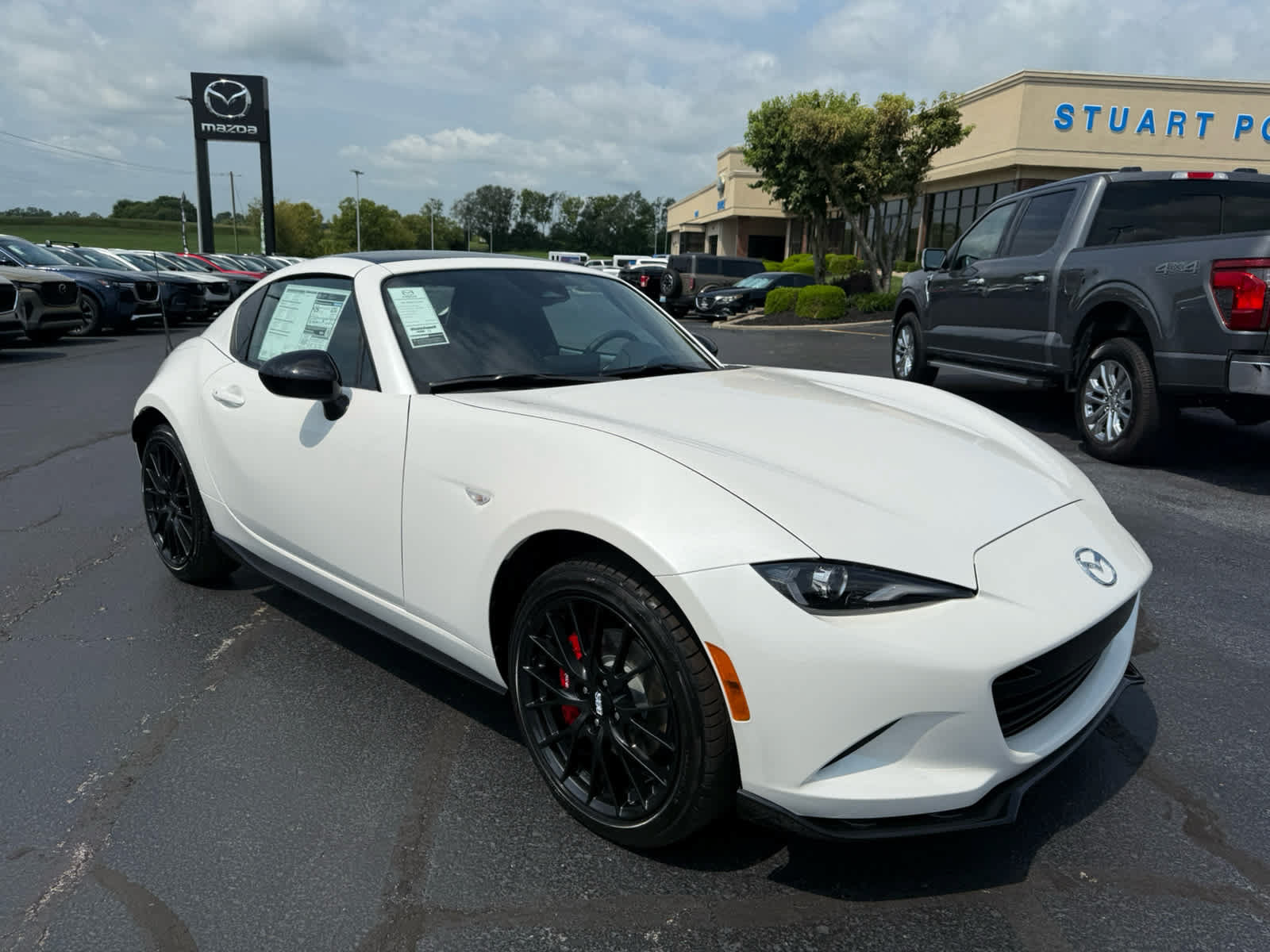 New 2026 MAZDA MX-5 Miata RF Club RWD image 1