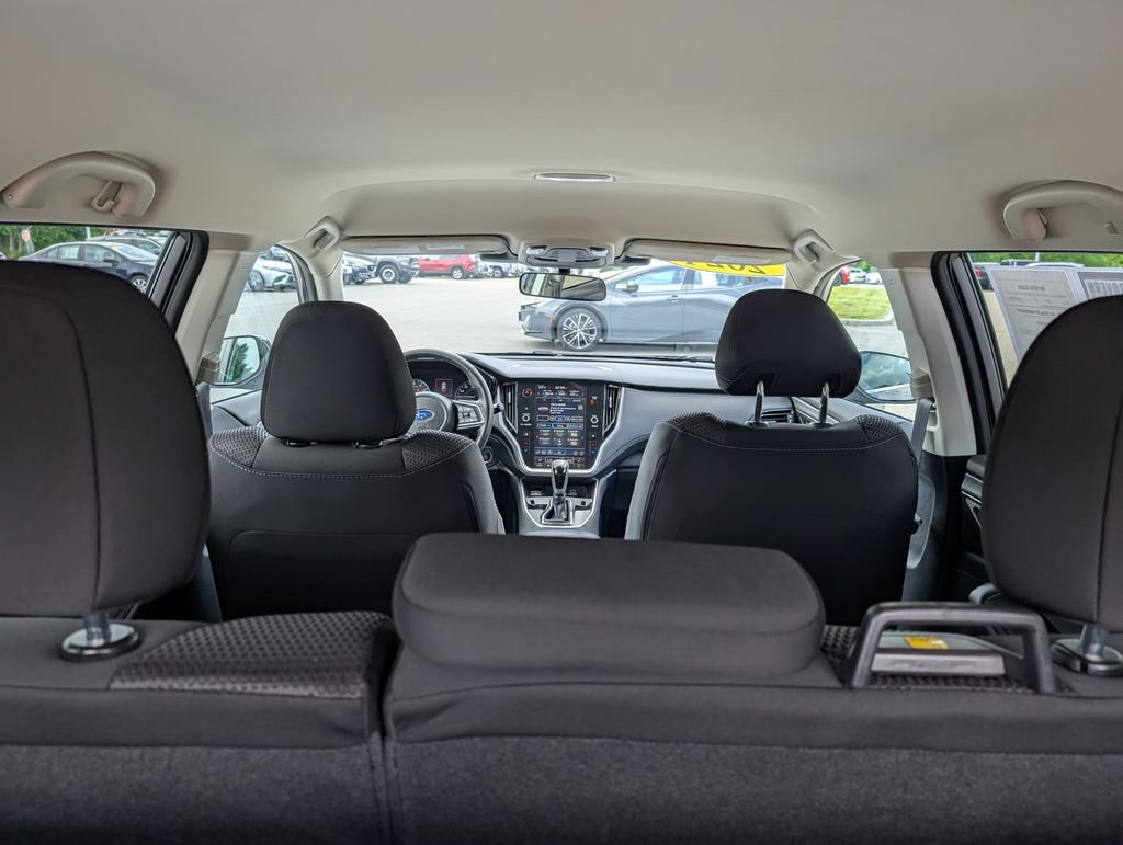Used 2024 Subaru Outback Premium AWD/4WD image 14
