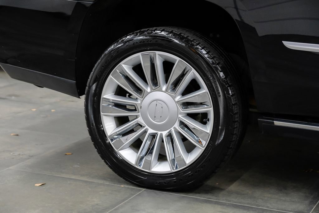 Used 2016 Cadillac Escalade Platinum RWD image 67