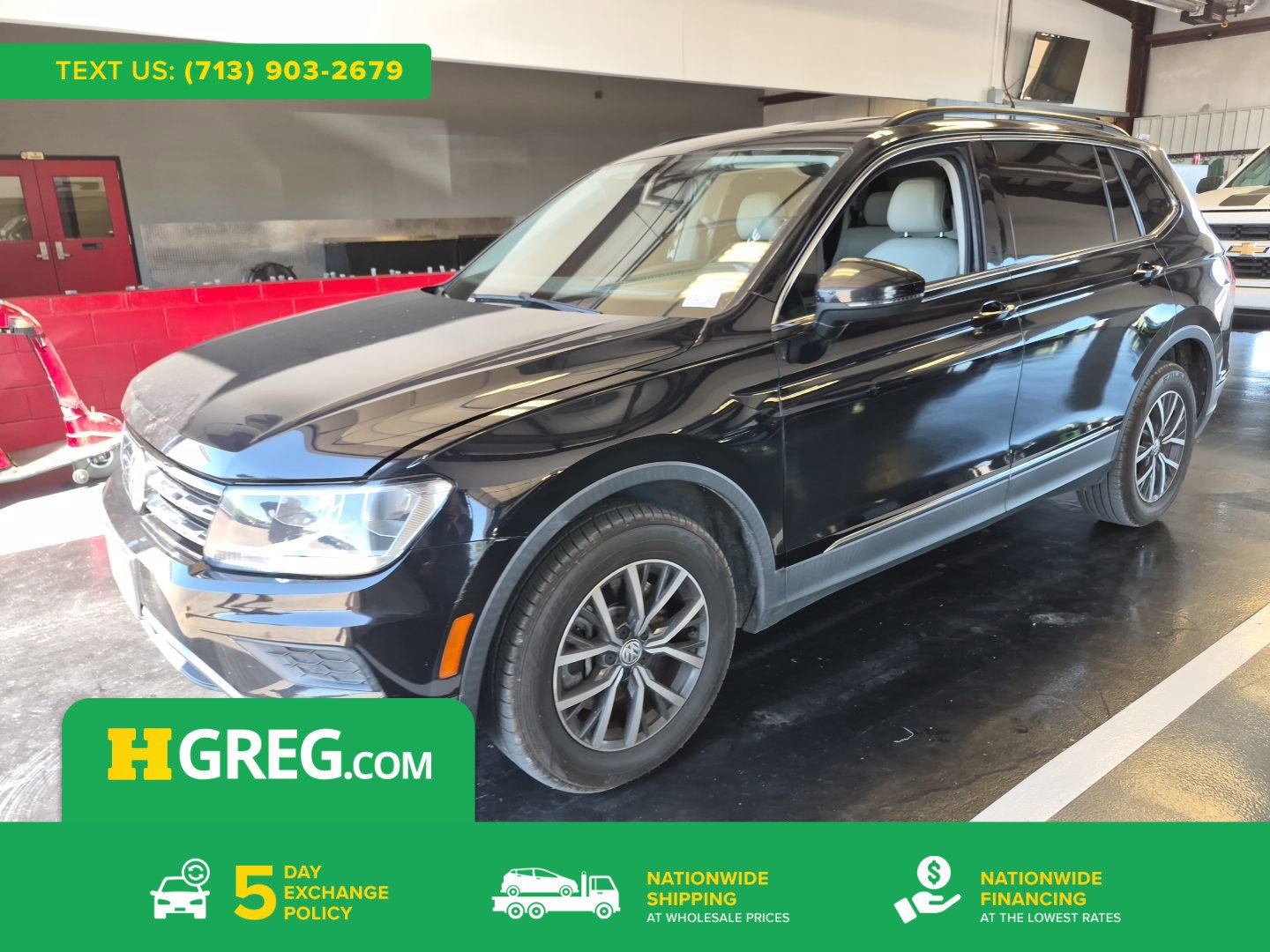 Used 2018 Volkswagen Tiguan SE w/ 3rd Row Seat Package image 1