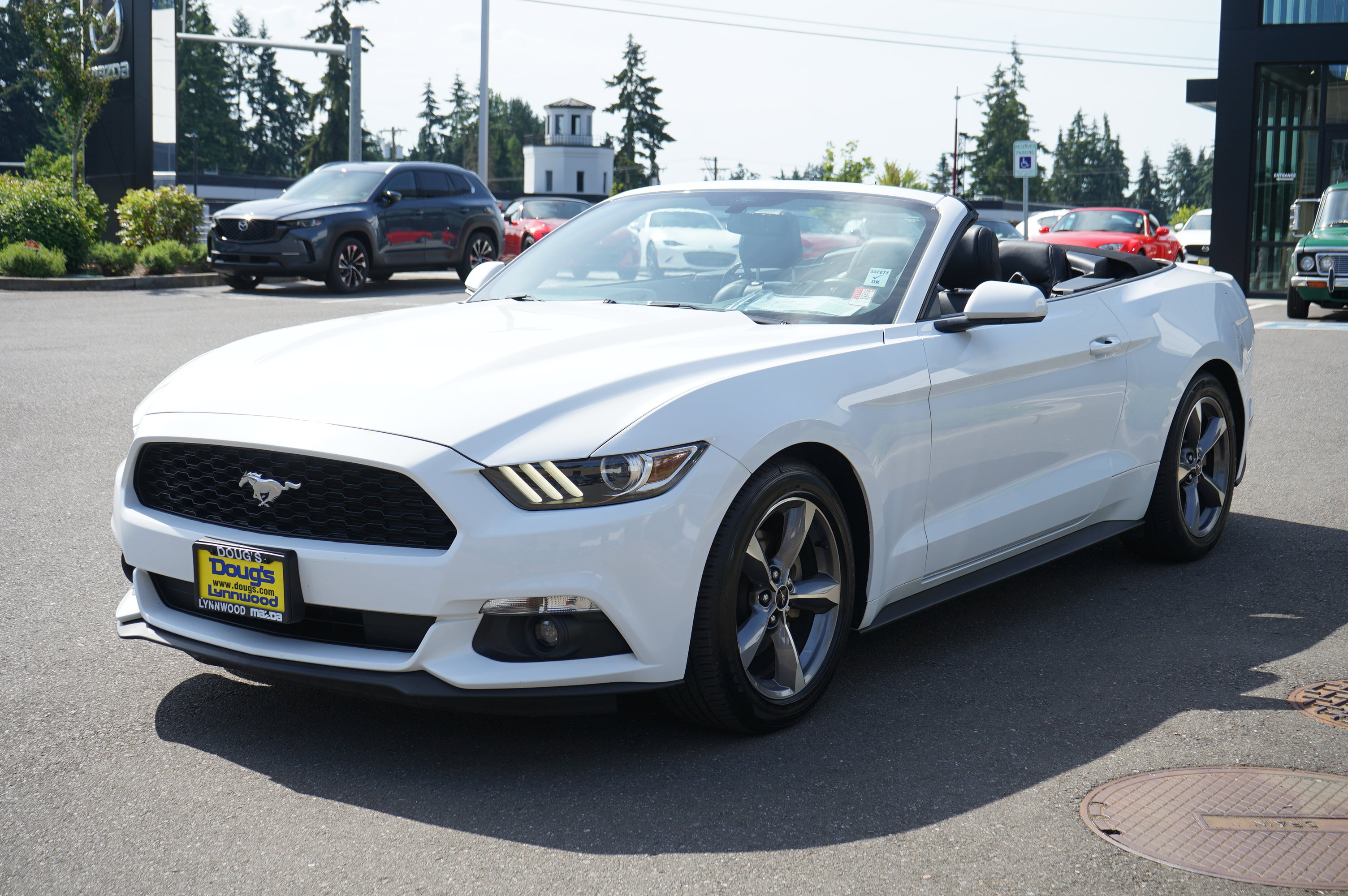 Used 2016 Ford Mustang Convertible w/ Equipment Group 051A RWD image 14