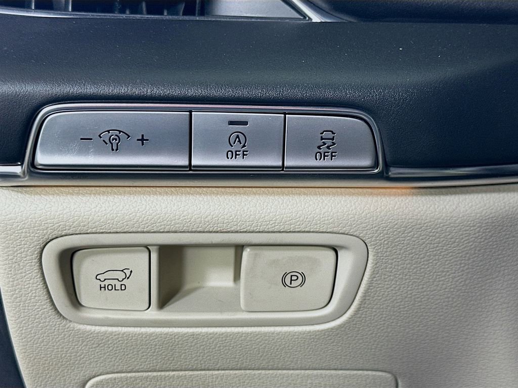 Used 2023 Genesis GV80 3.5T image 22