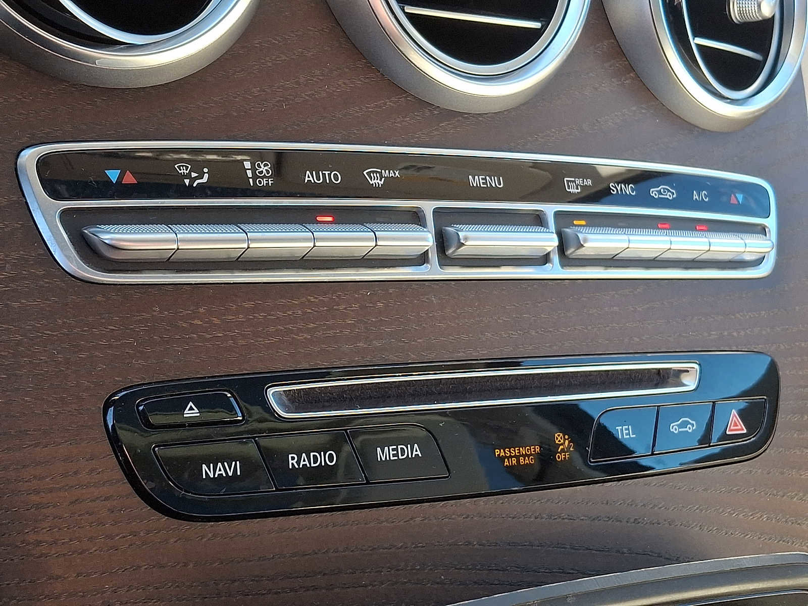 Used 2019 Mercedes-Benz GLC 300 4MATIC image 12