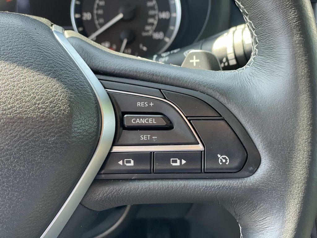 Used 2019 INFINITI QX50 Luxe w/ Cargo Package FWD image 9
