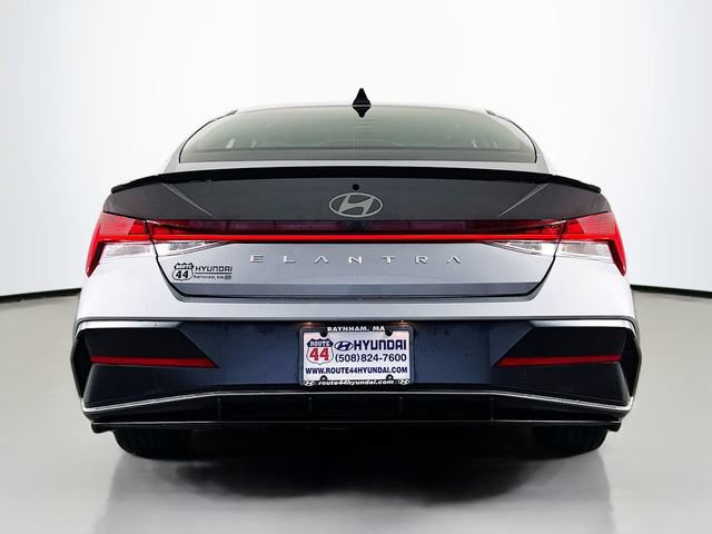 Used 2026 Hyundai Elantra SEL Sport Premium FWD image 7