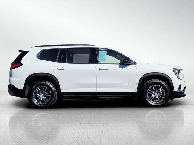 Used 2025 GMC Acadia Elevation image 4