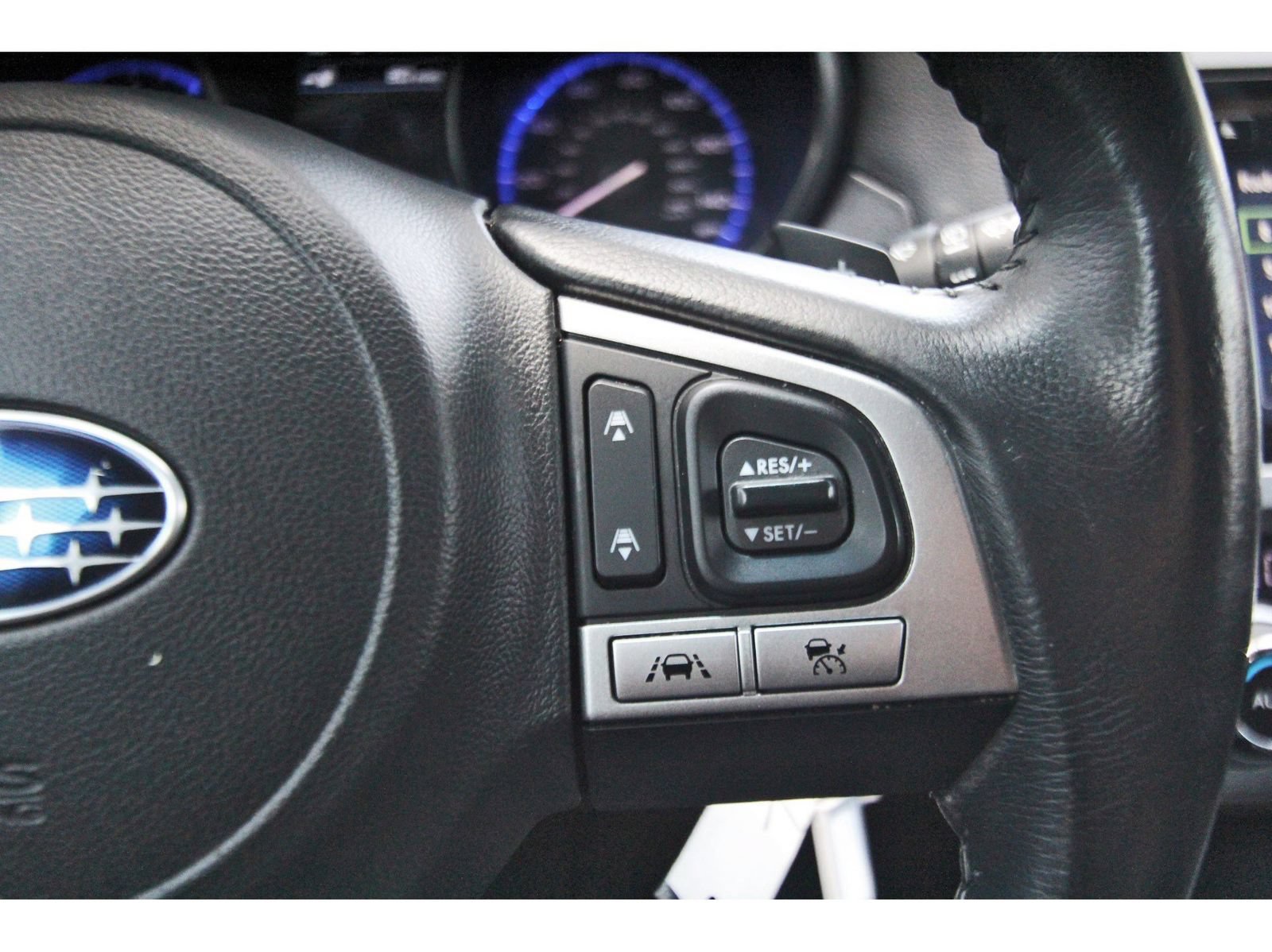 Used 2017 Subaru Outback 2.5i Premium AWD/4WD image 16