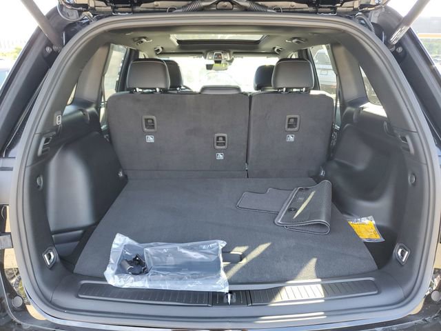 New 2025 Jeep Grand Cherokee Limited w/ Luxury Tech Group II image 6