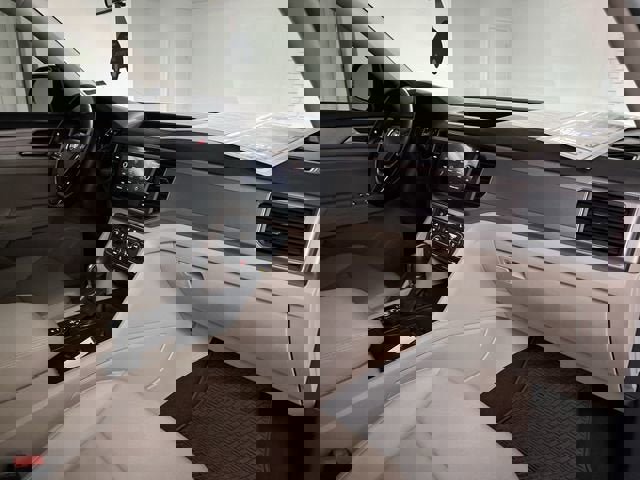 Used 2019 Volkswagen Atlas SE w/ Towing Package image 28