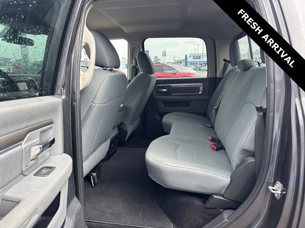 Used 2017 RAM 1500 Classic SLT AWD/4WD image 6