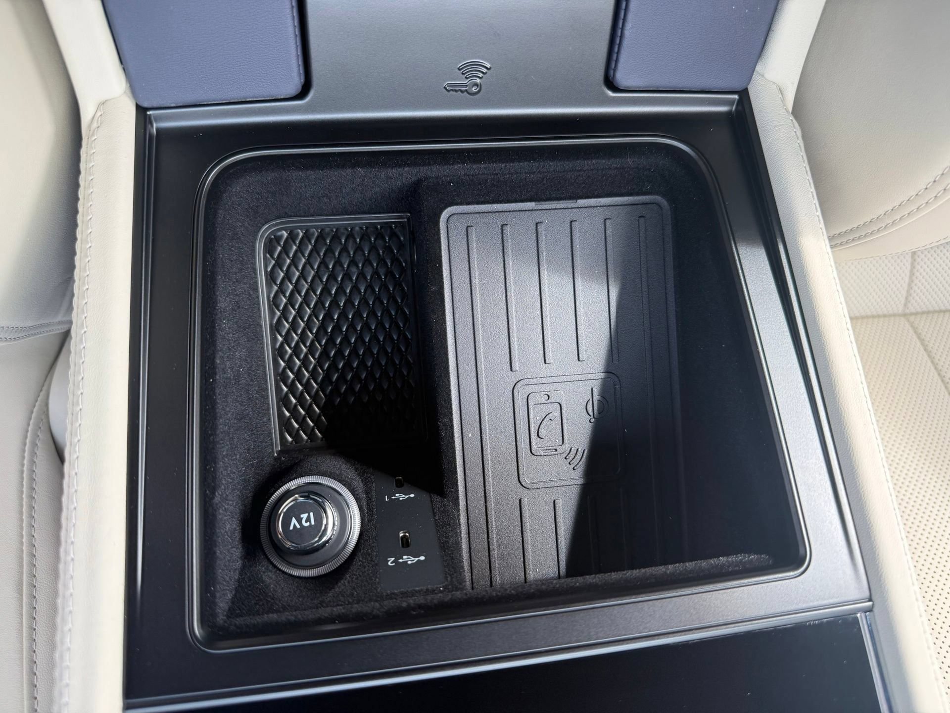 New 2026 Bentley Continental GTC AWD/4WD image 36