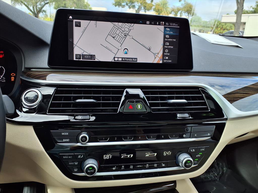 Used 2020 BMW 530e w/ Premium Package image 24