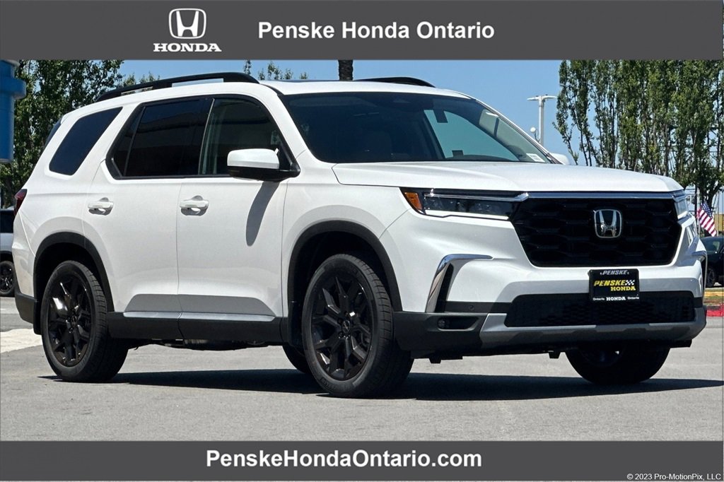New 2025 Honda Pilot Touring