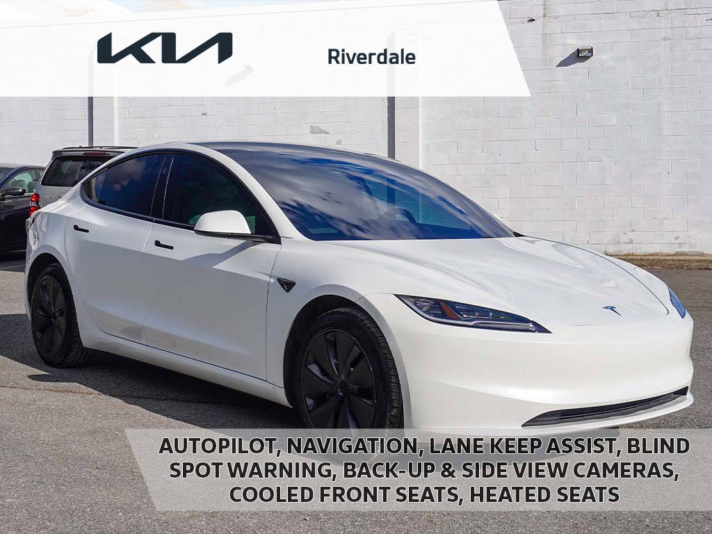 Used 2025 Tesla Model 3 Long Range RWD image 1