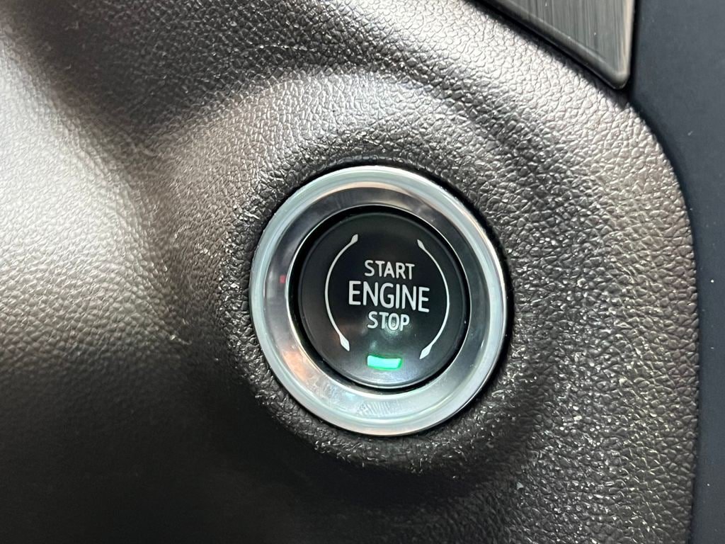 Used 2020 GMC Sierra 1500 Denali w/ Technology Package AWD/4WD image 42