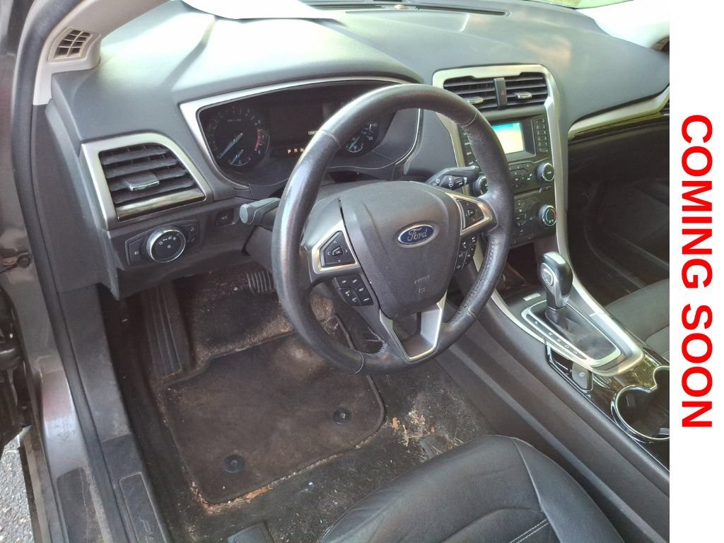 Used 2014 Ford Fusion SE w/ Equipment Group 202A FWD image 12