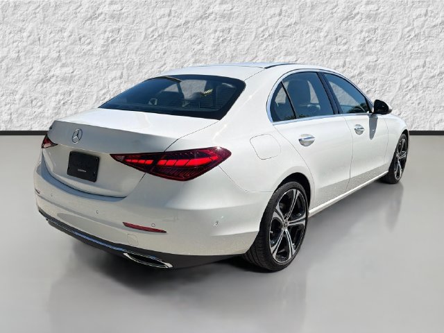 Used 2025 Mercedes-Benz C 300 Sedan image 3