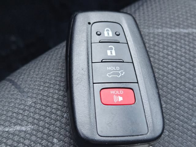 Used 2020 Toyota RAV4 XLE w/ Convenience Package AWD/4WD image 40
