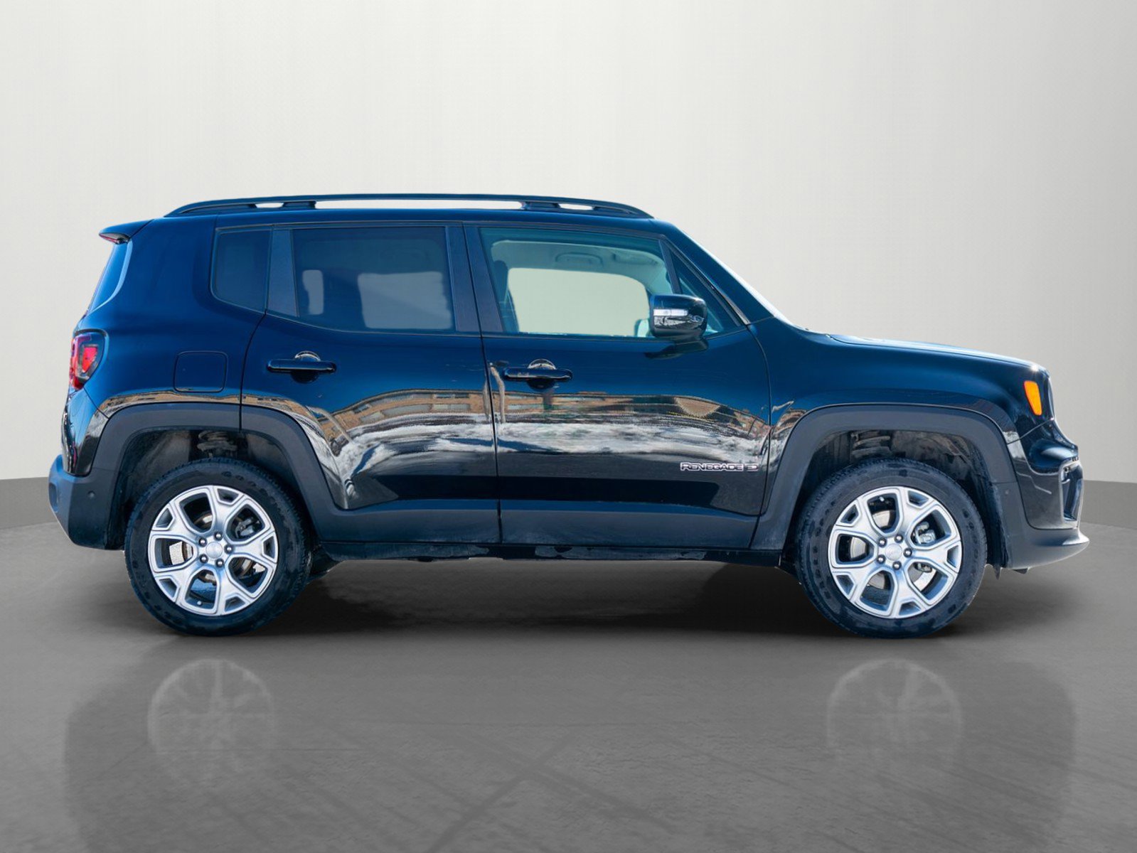 Used 2023 Jeep Renegade Limited w/ Limited Elite Group image 8
