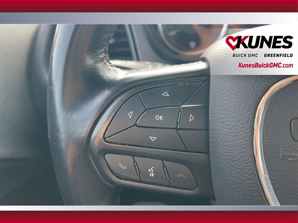 Used 2023 Dodge Challenger SXT RWD image 21