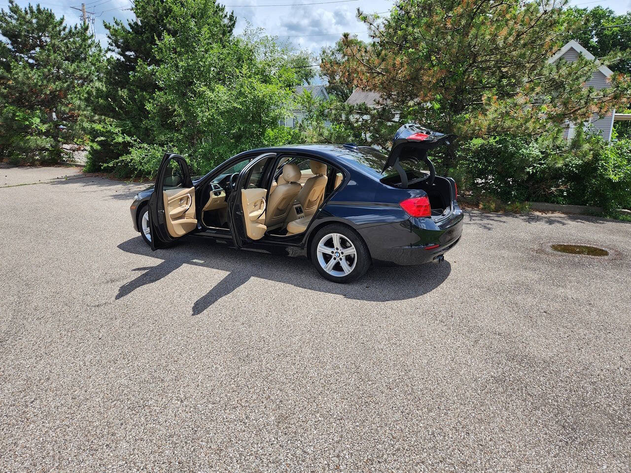 Used 2015 BMW 328i xDrive Sedan AWD/4WD image 26