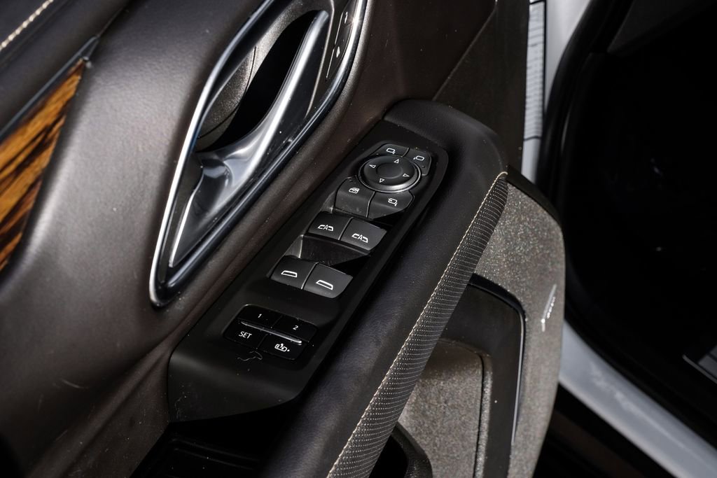 Used 2022 Chevrolet Suburban Premier image 47